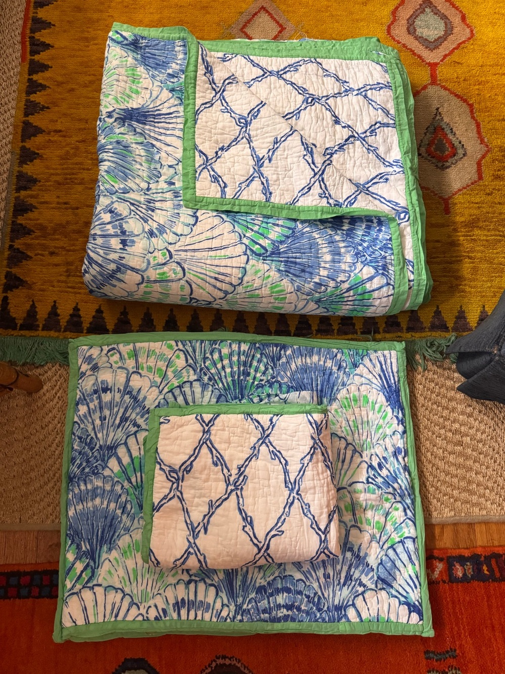 Lilly Pulitzer for pottery barn Oh Shello full/queen quilt with two std shams
